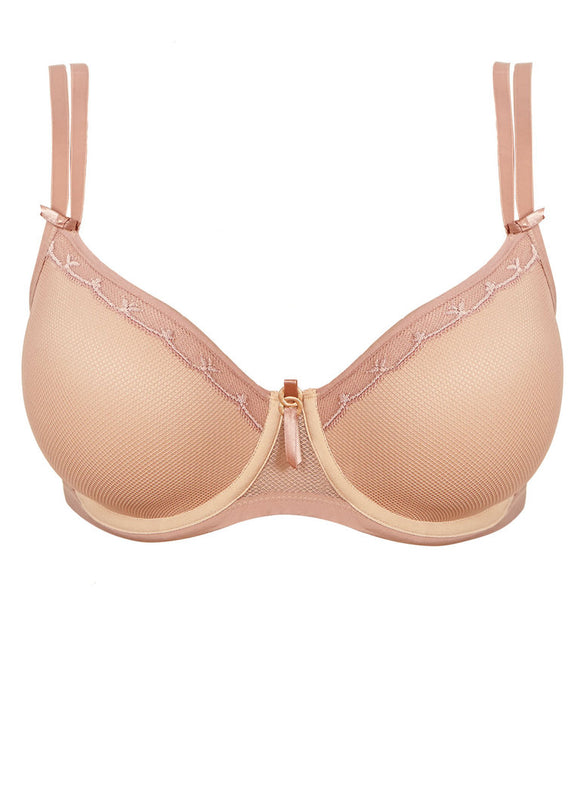 Blogger Lottie Pearce wearing Freya's brand new Idol Allure bra in café.